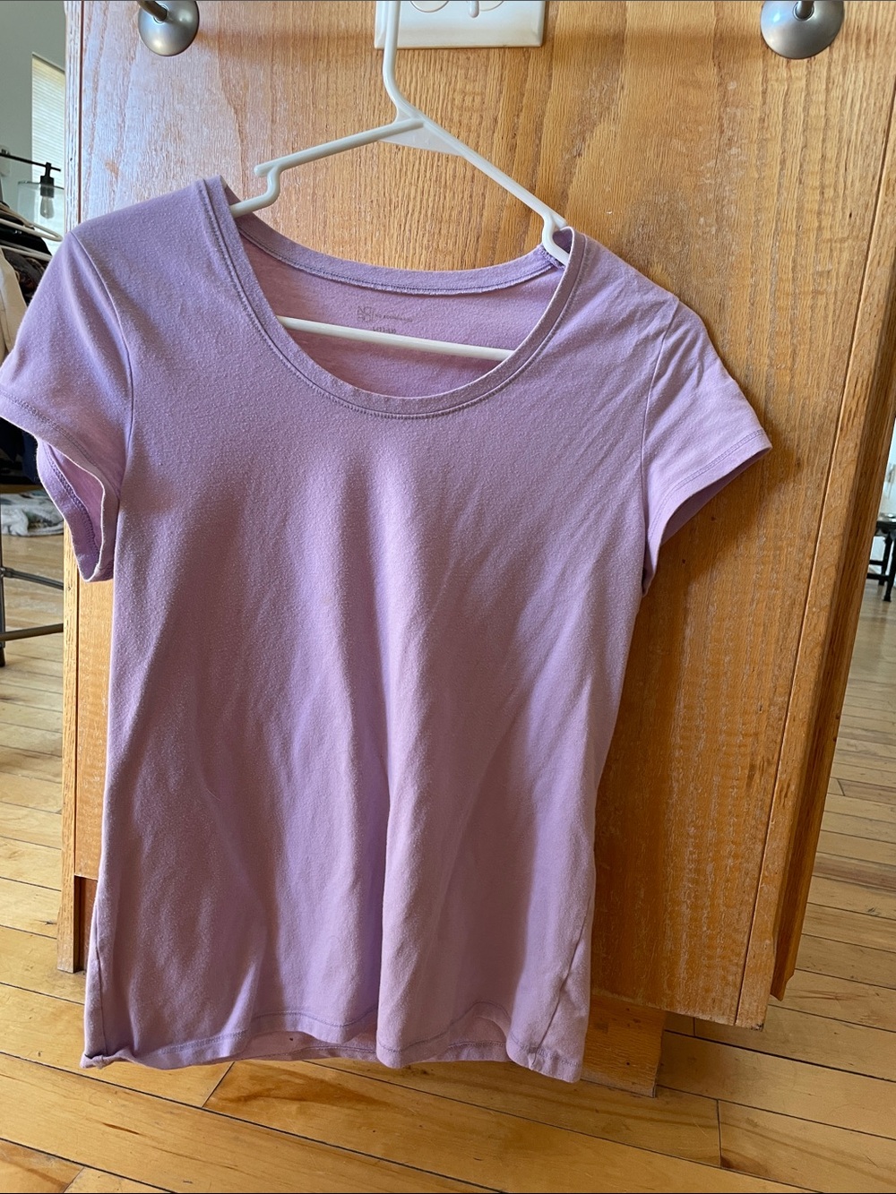 No Boundaries Lavender Scoop Neck Short Sleeve Tee